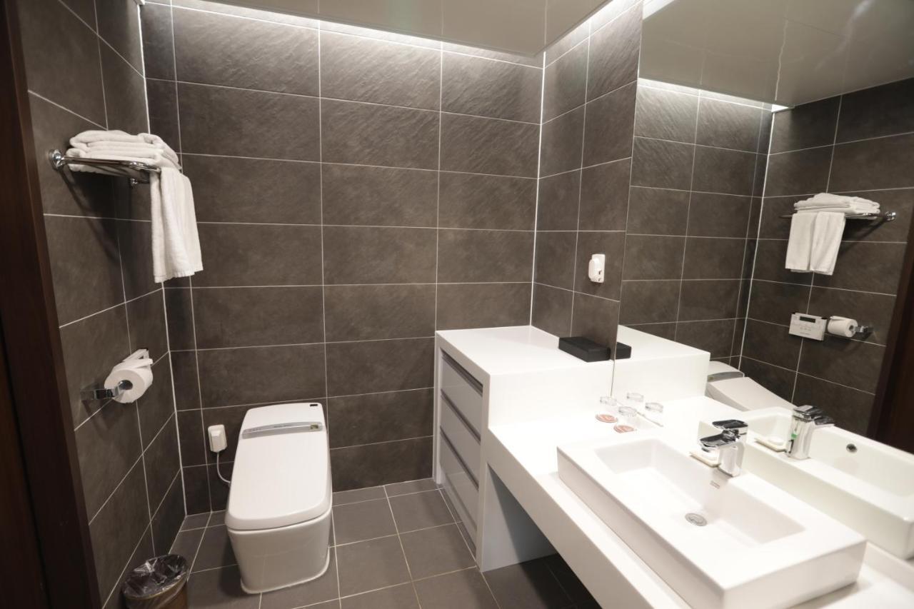 The Qube Resort Jeju Σεογκουίπο Εξωτερικό φωτογραφία