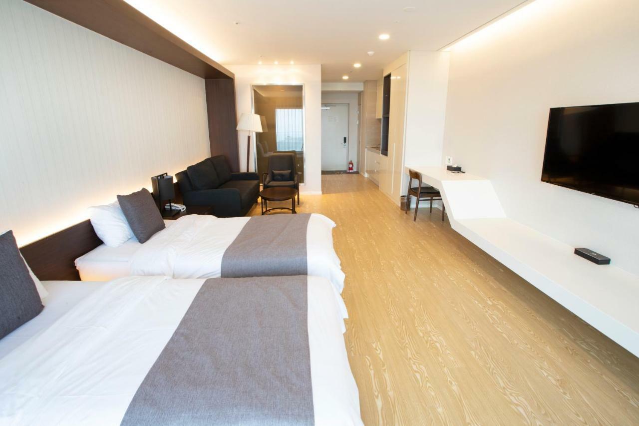 The Qube Resort Jeju Σεογκουίπο Εξωτερικό φωτογραφία