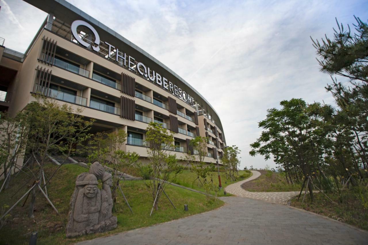 The Qube Resort Jeju Σεογκουίπο Εξωτερικό φωτογραφία